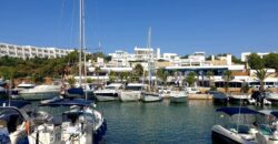 WELL ESTABLISHED BAR/RESTAURANT CALA D’OR MARINA 850.000 €