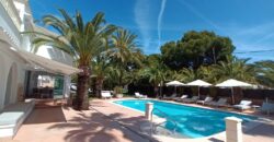 EINZIGARTIGE LUXUSVILLA CALA D’OR 4.200.000 €