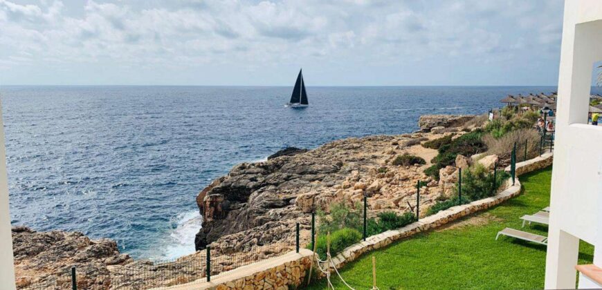 Seafront Apartment Es Forti