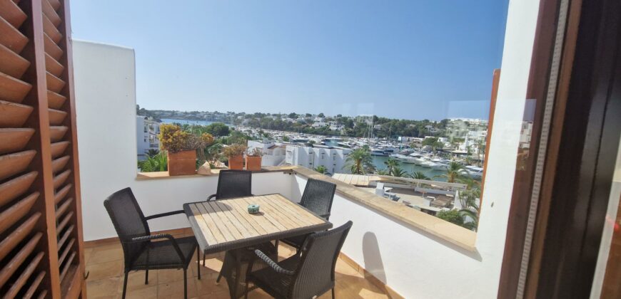 PENTHOUSE WITH INCREDIBLE SEA VIEWS 595.000€