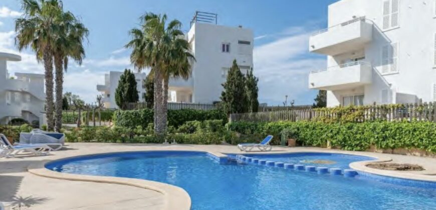 APARTAMENTO MODERNO CERCA DEL PUERTO DE CALA D’OR 339.500€