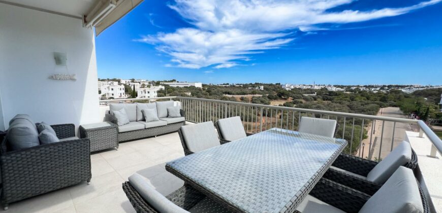 SOLD – AMAZING PENTHOUSE APARTMENT CLOSE TO THE MARINA AND CENTRE 439.500€