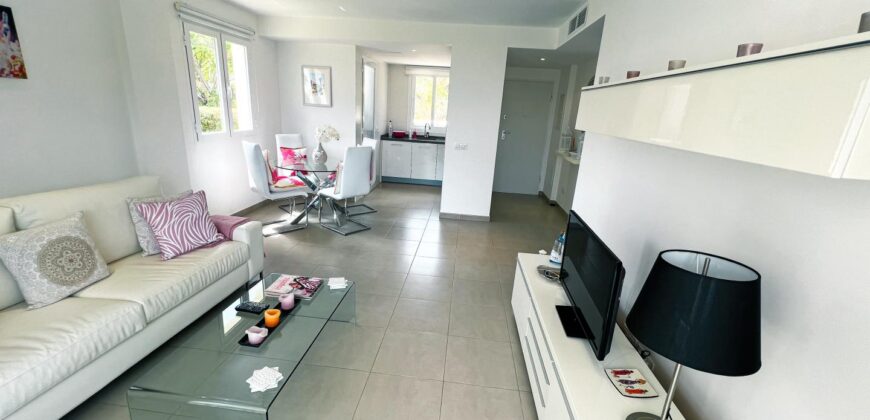 SOLD – TASTEFULLY DECORATED GROUND FLOOR APARTMENT 349.900€