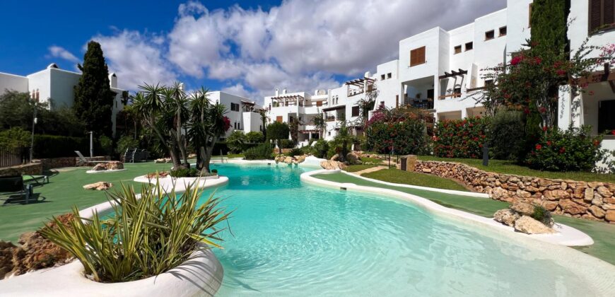 RESERVADO – INCOMPARABLE Y UNICO APARTAMENTO PLAYA D’OR 1 – 549.000€.