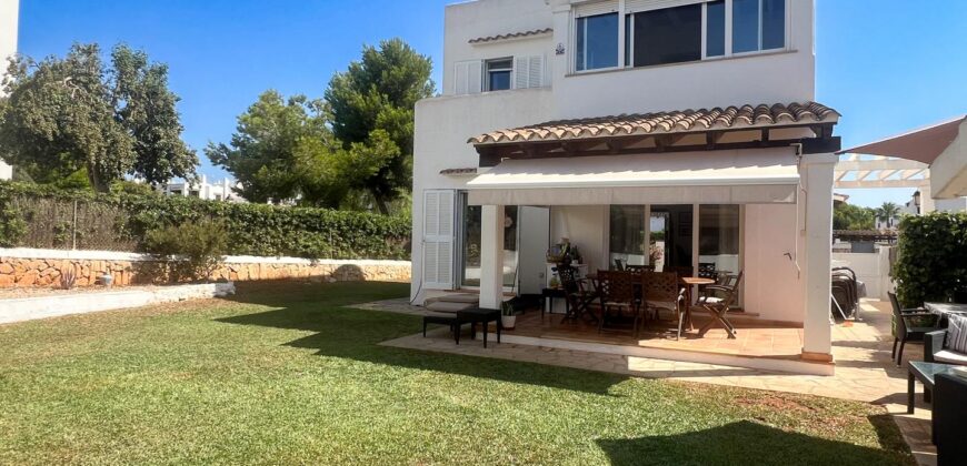 CHALET INDEPENDIENTE CERCA DE LA PLAYA DE CALA EGOS 725.000€.