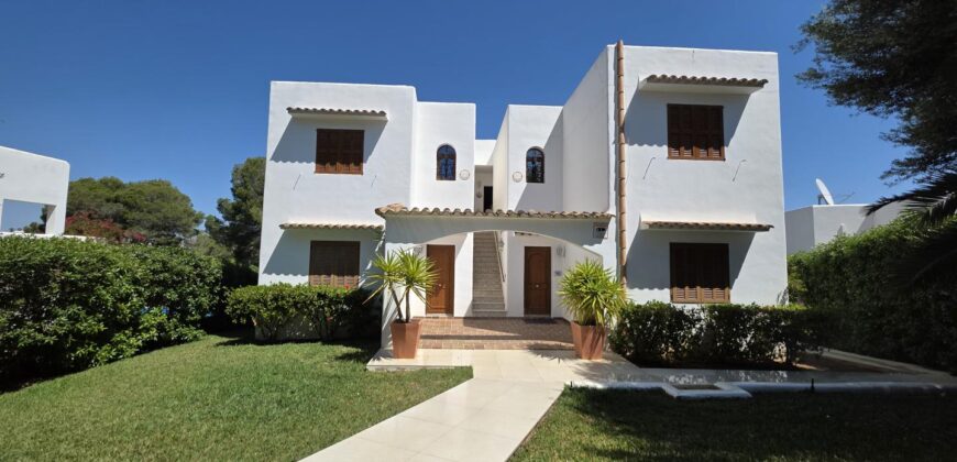 CHARMING PENTHOUSE WITH STUNNING VIEWS OF THE MARINA CALA D´OR