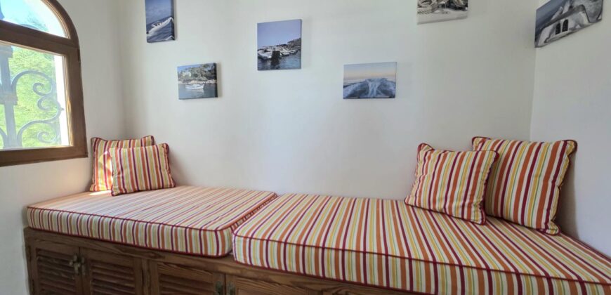 CHARMING PENTHOUSE WITH STUNNING VIEWS OF THE MARINA CALA D´OR