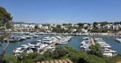 CHARMING PENTHOUSE WITH STUNNING VIEWS OF THE MARINA CALA D´OR