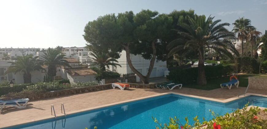 REFURBISHED APARTMENT IN SECOND LINE OF THE SEA,  385.000€