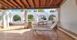 PRECIOSO ÁTICO DE ESTILO IBICENCO EN VENTA, CALA D´OR 250.000€