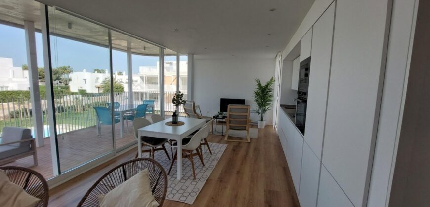 MODERNO APARTAMENTO EN ALQUILER DE LARGO PLAZO, EN CALA EGOS