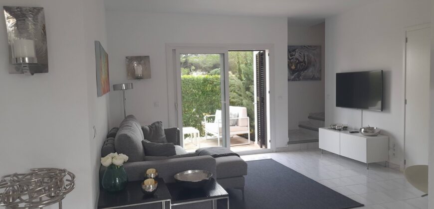 VERKAUFT – MODERNE REIHENENDHAUS ZU VERKAUFEN, CALA EGOS