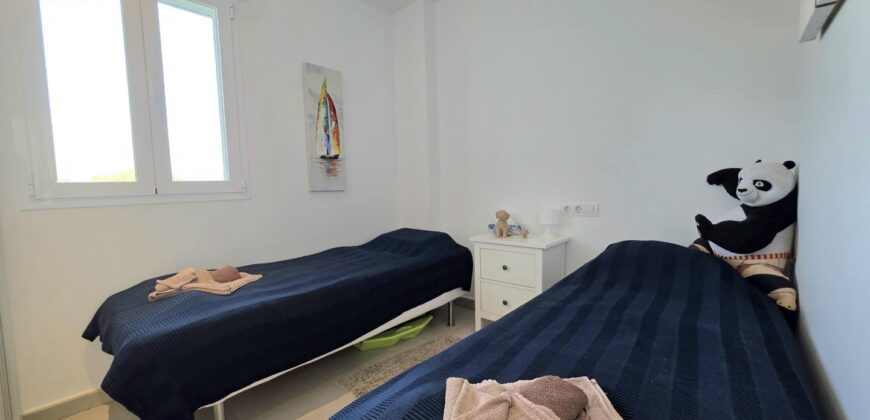 GRAN OPORTUNIDAD! APARTAMENTO EN SEGUNDA PLANTA, EL PUERTO 2