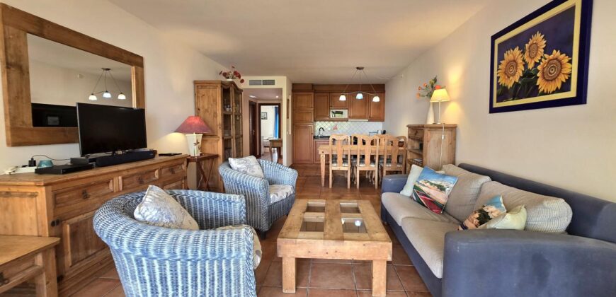 APARTMENT WITH ETV TOURIST RENTAL LICENSE – AMAZING INVESTMENT!