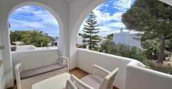 APARTMENT WITH VIEWS TO THE CRYSTAL BLUE SEA