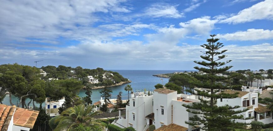 APARTMENT WITH VIEWS TO THE CRYSTAL BLUE SEA