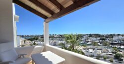 IMPRESIONANTE ÁTICO EN VENTA EN LA MARINA DE CALA D’OR