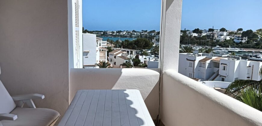 IMPRESIONANTE ÁTICO EN VENTA EN LA MARINA DE CALA D’OR