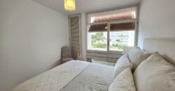 DUPLEX DE ESTILO IBICENCO CON VISTA AL MAR, EN CALA FERRERA