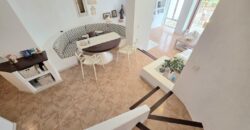 DUPLEX DE ESTILO IBICENCO CON VISTA AL MAR, EN CALA FERRERA