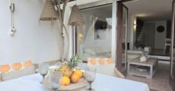 DUPLEX DE ESTILO IBICENCO CON VISTA AL MAR, EN CALA FERRERA
