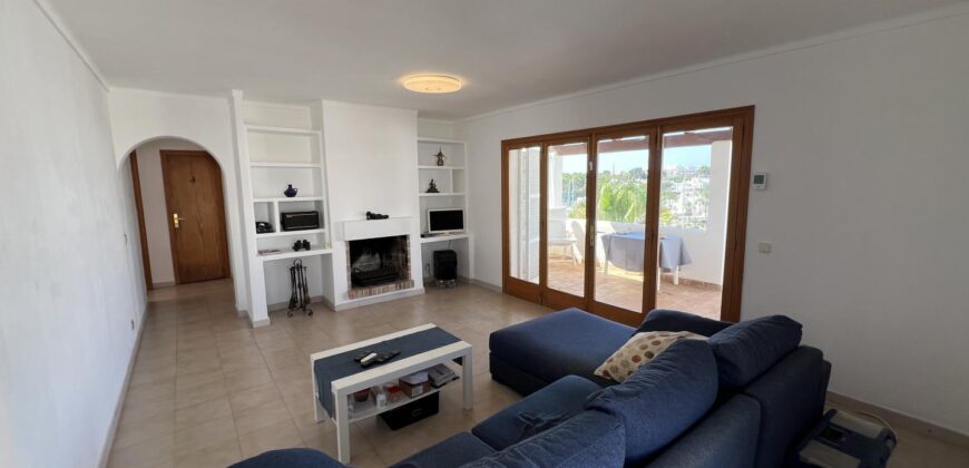 STUNNING PENTHOUSE FOR SALE IN CALA D´OR MARINA