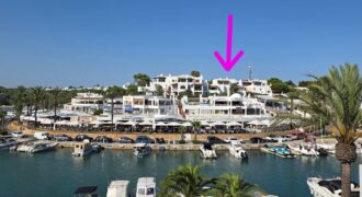 IMPRESIONANTE ÁTICO EN VENTA EN LA MARINA DE CALA D’OR