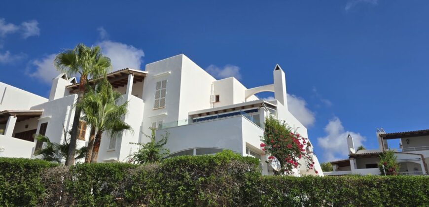 STUNNING PENTHOUSE FOR SALE IN CALA D´OR MARINA
