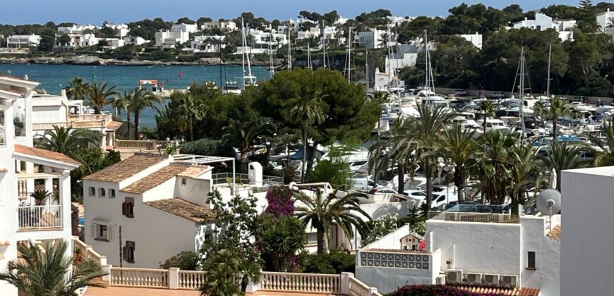 WUNDERSCHÖNES PENTHAUS IN DER MARINA VON CALA D’OR ZU VERKAUFEN