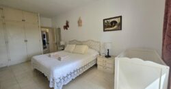CASA DE CAMPO CON MUCHO CARÁCTER Y LICENCIA TURÍSTICA, ENTRE CALA D´OR Y CALONGE
