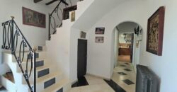 CASA DE CAMPO CON MUCHO CARÁCTER Y LICENCIA TURÍSTICA, ENTRE CALA D´OR Y CALONGE