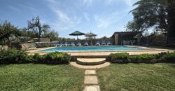 CASA DE CAMPO CON MUCHO CARÁCTER Y LICENCIA TURÍSTICA, ENTRE CALA D´OR Y CALONGE