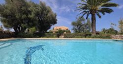 CASA DE CAMPO CON MUCHO CARÁCTER Y LICENCIA TURÍSTICA, ENTRE CALA D´OR Y CALONGE
