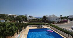 VILLA CON VISTA AL MAR EN SEGUNDA LINEA DEL MAR