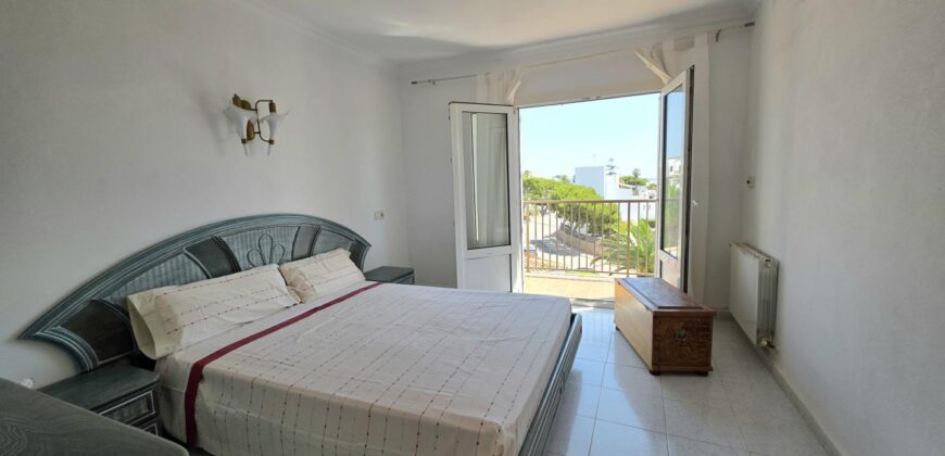 VILLA CON VISTA AL MAR EN SEGUNDA LINEA DEL MAR