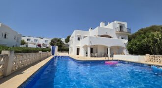 VILLA CON VISTA AL MAR EN SEGUNDA LINEA DEL MAR