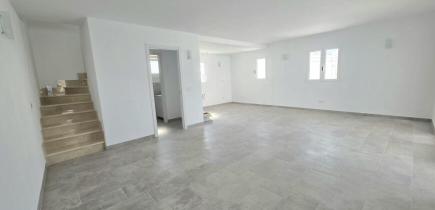NEWLY BUILT MODERN VILLA CALA D’OR CENTRE