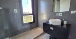 MODERNA CASA ADOSADA EN PORTOCOLOM 719.800 €