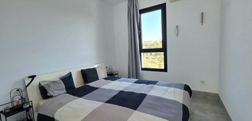 MODERNA CASA ADOSADA EN PORTOCOLOM 719.800 €