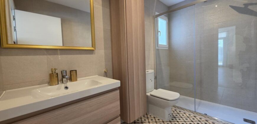 ESPECTACULAR PISO EN PLANTA BAJA CON JARDÍN PRIVADO 469.500 €