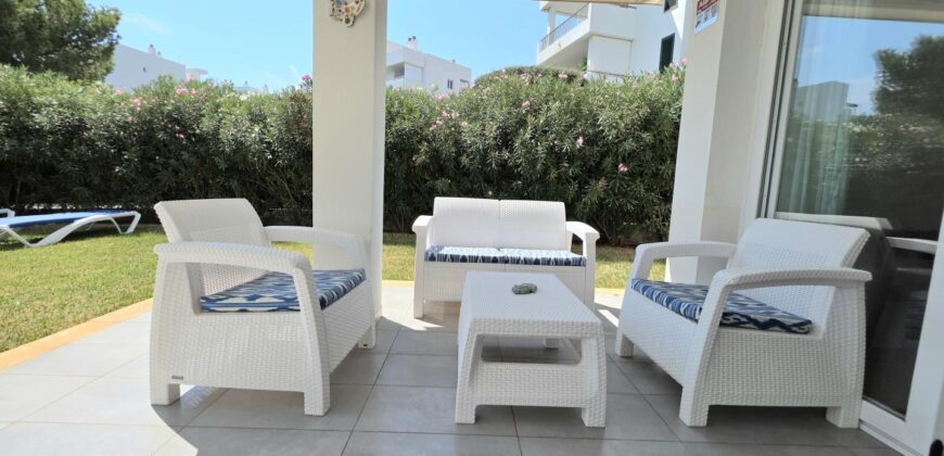 ESPECTACULAR PISO EN PLANTA BAJA CON JARDÍN PRIVADO 469.500 €