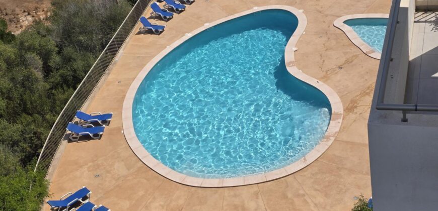 ESPECTACULAR PISO EN PLANTA BAJA CON JARDÍN PRIVADO 469.500 €