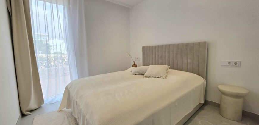BRAND NEW MODERN GROUND FLOOR APARTMENT “LA MAR” 790.000€