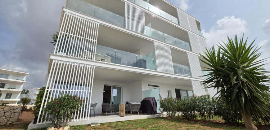 BRAND NEW MODERN GROUND FLOOR APARTMENT “LA MAR” 790.000€