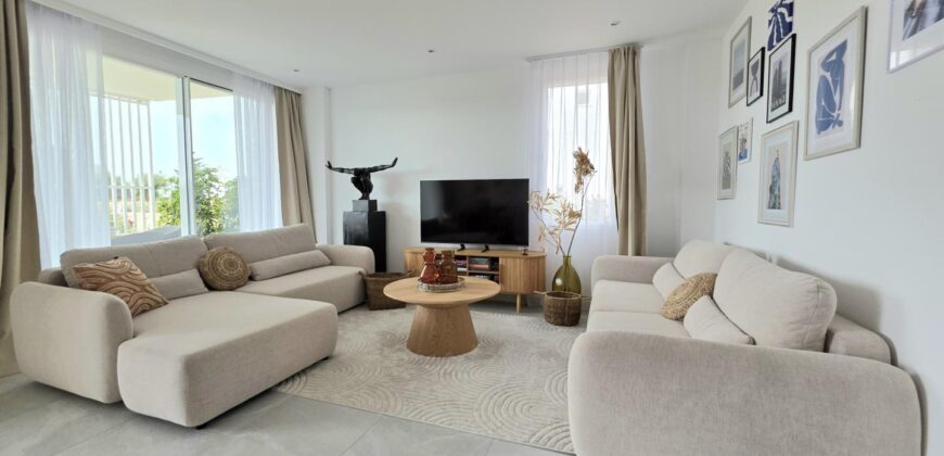 BRAND NEW MODERN GROUND FLOOR APARTMENT “LA MAR” 790.000€