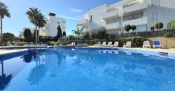 MODERNES APARTMENT IM ERSTEN STOCK, CALA D´OR, 334.500 €