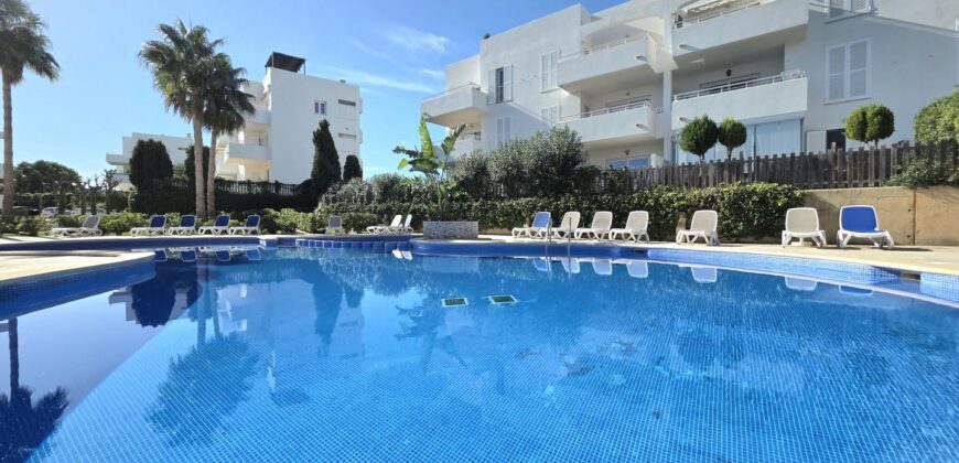MODERNES APARTMENT IM ERSTEN STOCK, CALA D´OR, 334.500 €