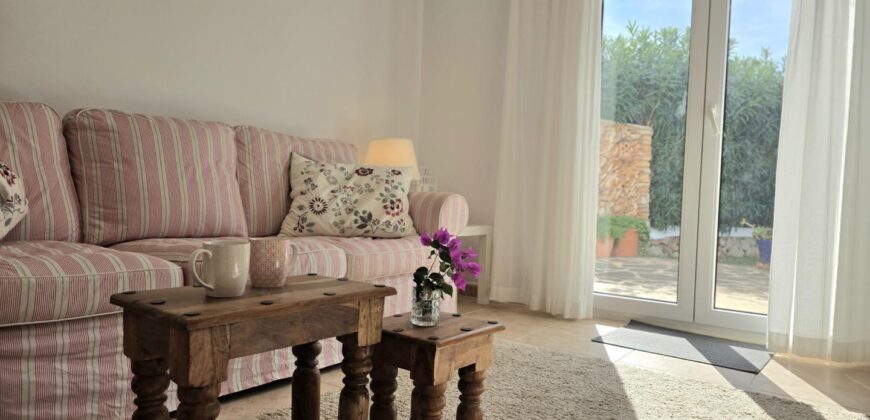 STUNNING IBICENCAN VILLA 2ND LINE TO THE SEA 699.500€