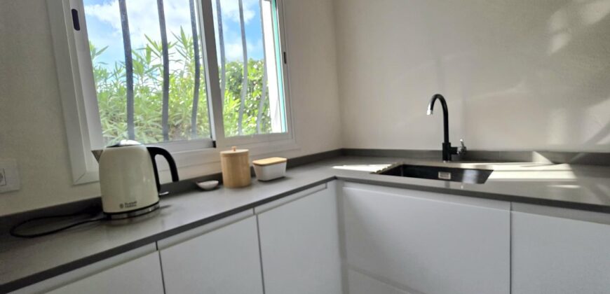 STUNNING IBICENCAN VILLA 2ND LINE TO THE SEA 699.500€