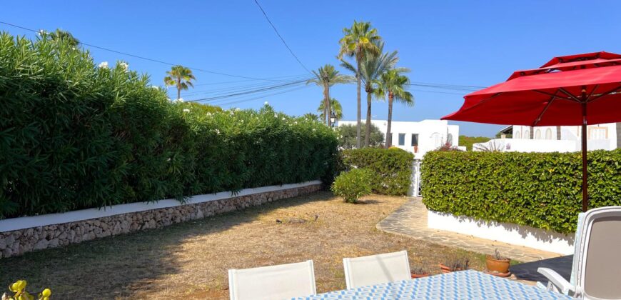 STUNNING IBICENCAN VILLA 2ND LINE TO THE SEA 699.500€